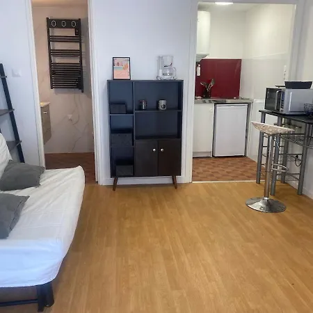 Hypercentre Apartman *